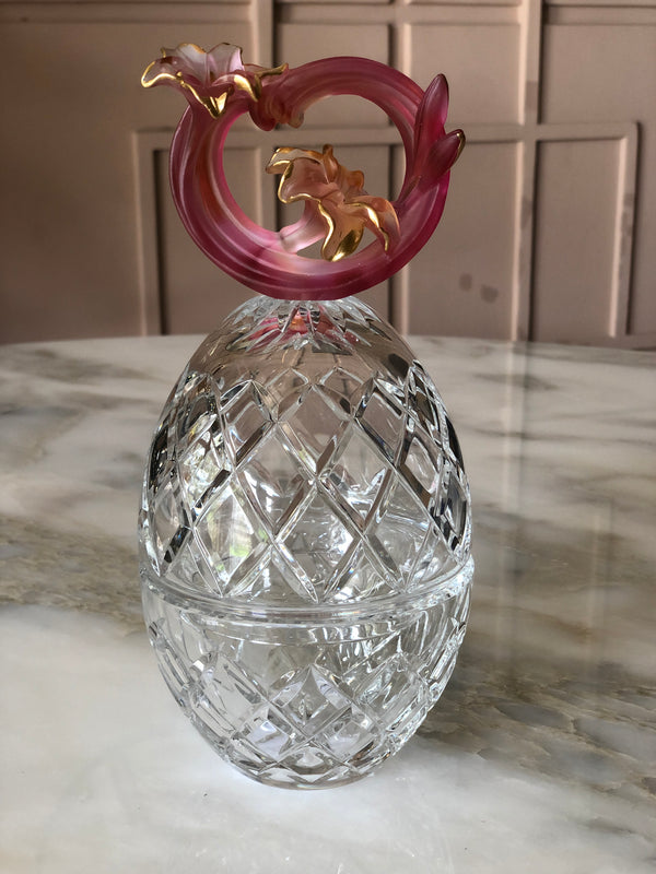 Rouge Fluer Crystal Egg Jar