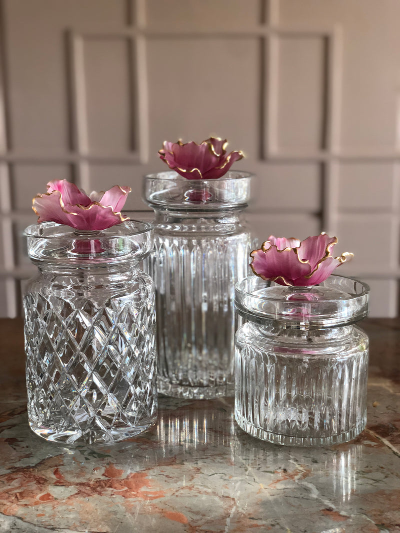 Roseate Fluer Crystal Jar with Crossing Lines